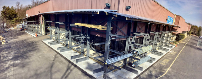 Outdoor single-sided cantilever rack for long pipe storage