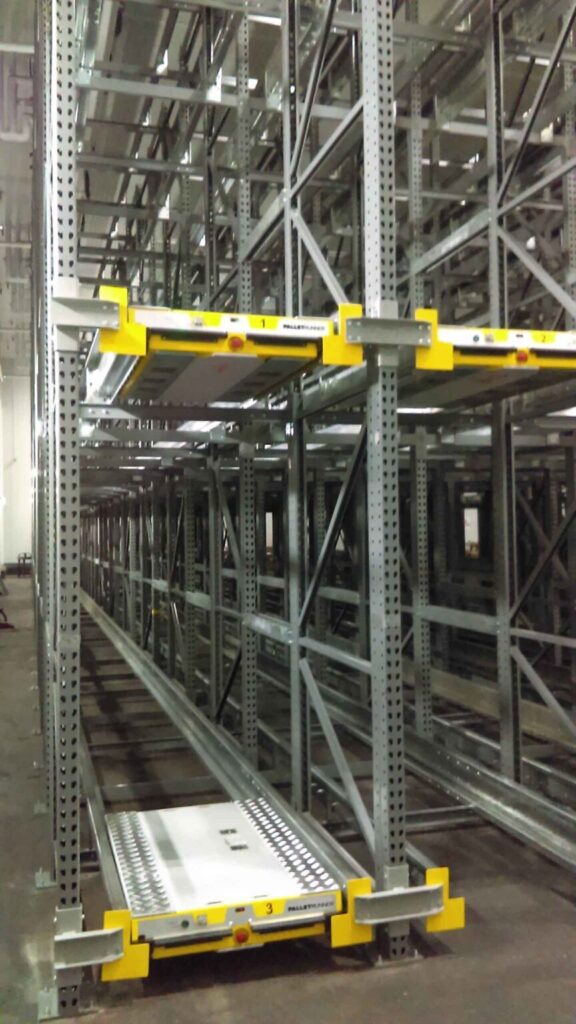 pallet shuttle system deep lane racking with carts in lane